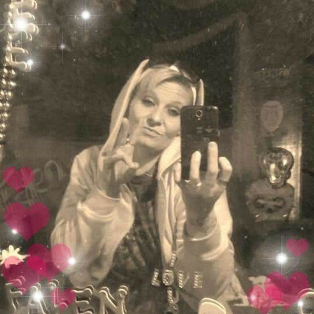 Meet your Posher, Marie